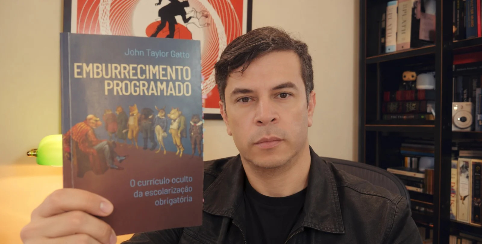 Emburrecimento programado: quando a escola limita a autonomia de pensar
