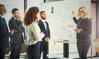 Liderança Contemporânea: A Jornada de Transformação Constante