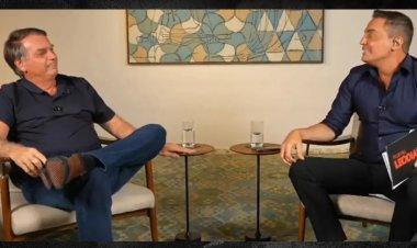 Bolsonaro Rebate Acusações e Defende Atuação Dentro dos Limites da Lei