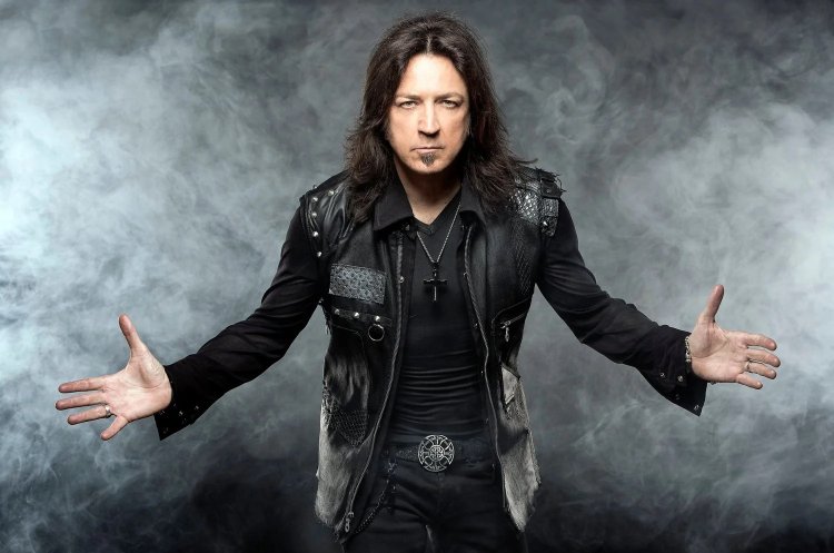 Michael Sweet revela diagnóstico de câncer e reafirma compromisso com a música, a fé e o futuro do Stryper